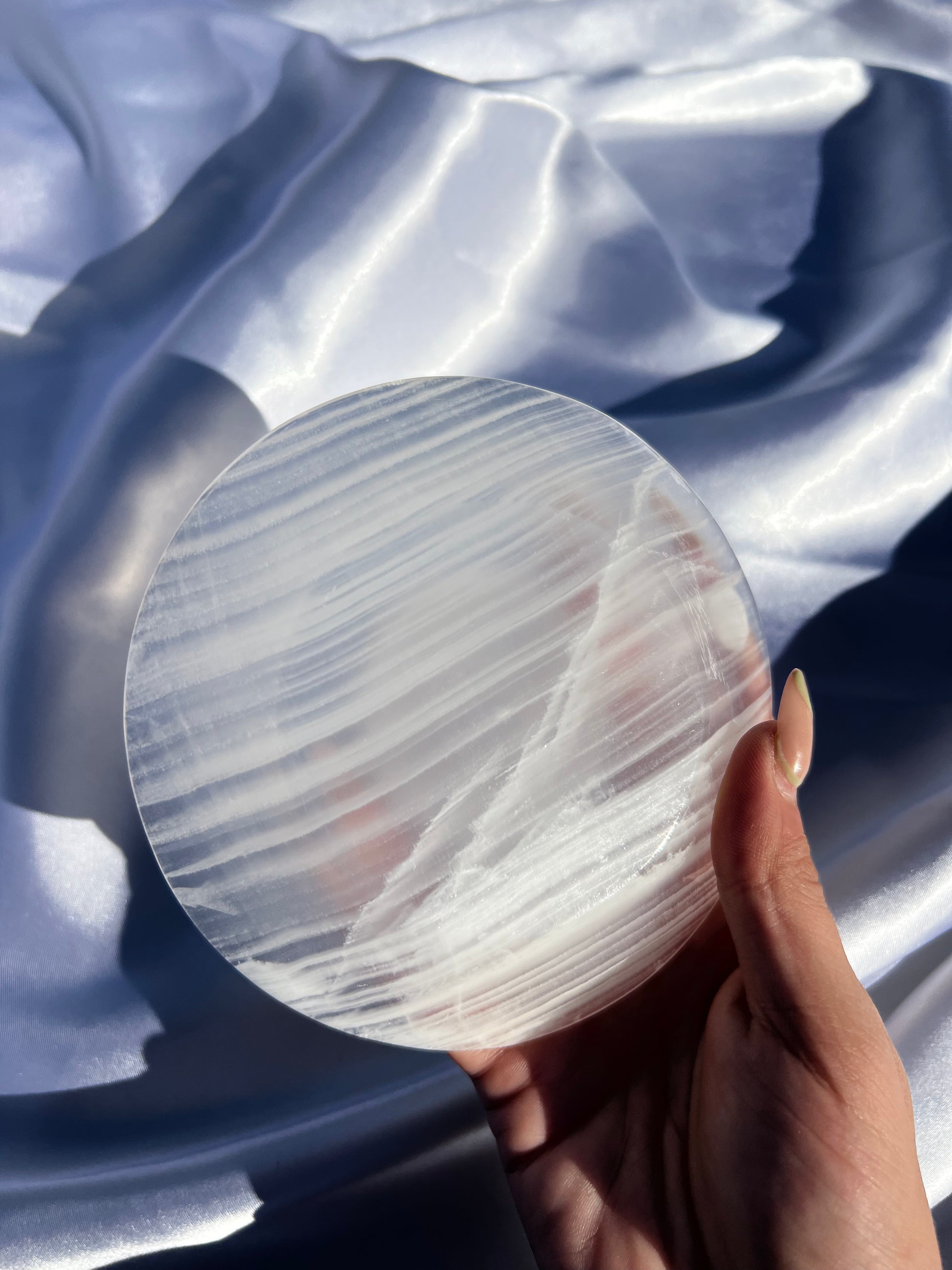 Round Onyx incense holder