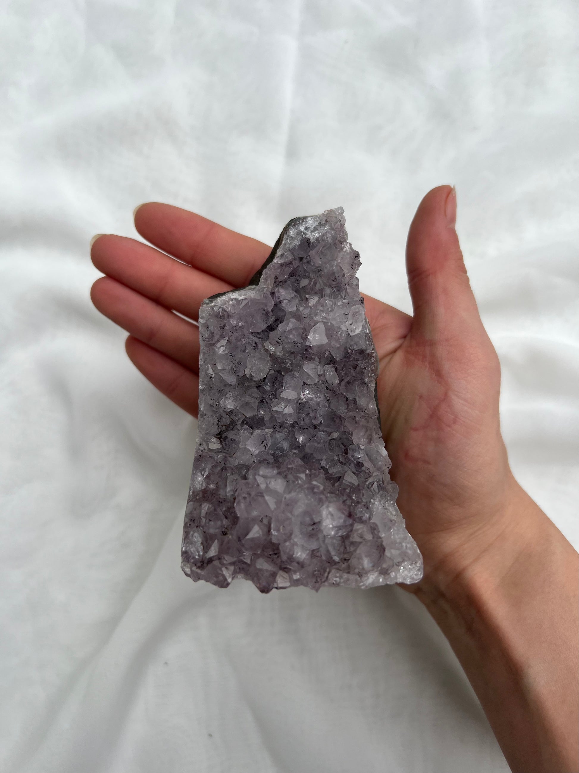 Nebula Amethyst Cut base