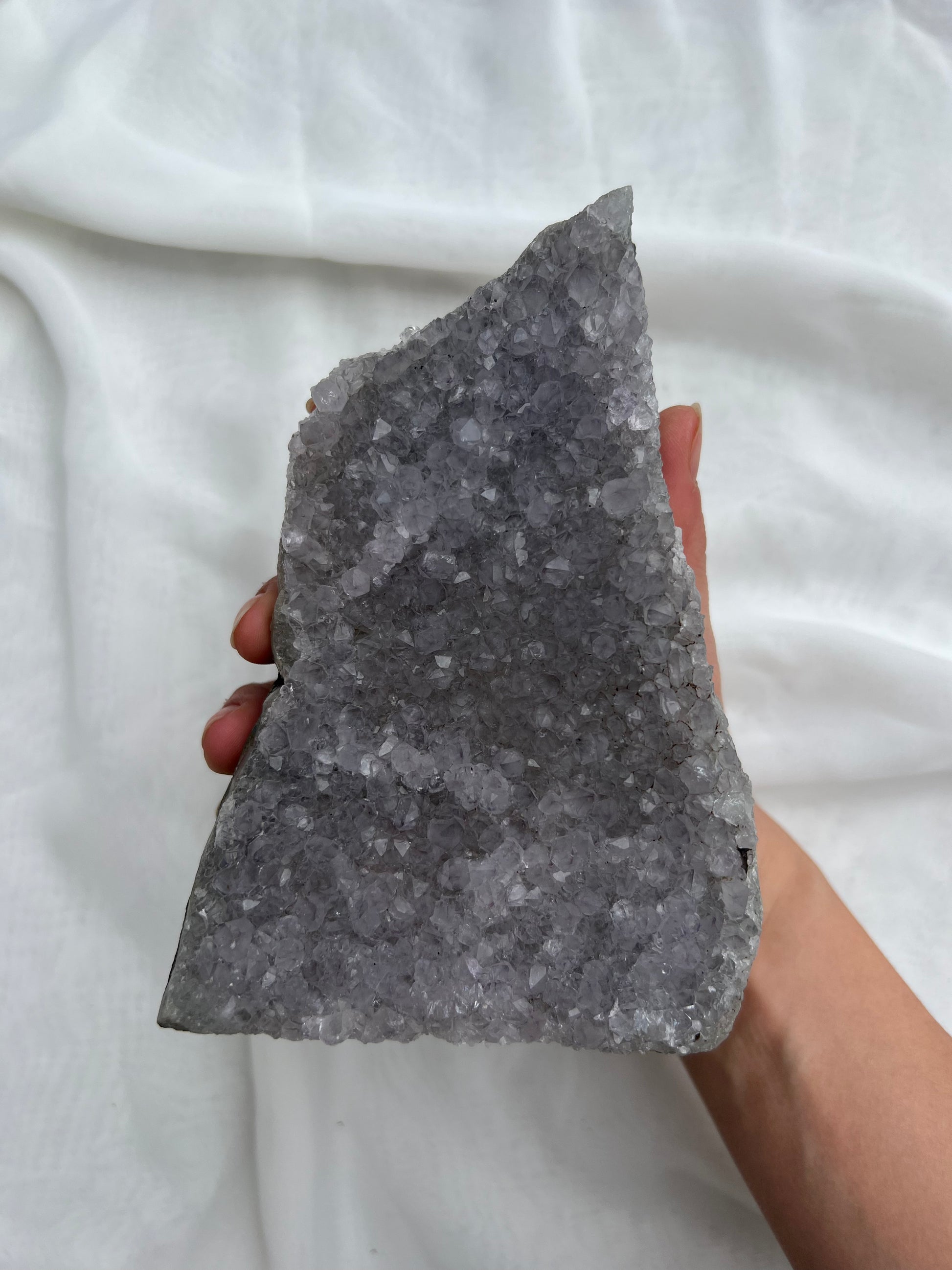 Nebula Amethyst Cut base