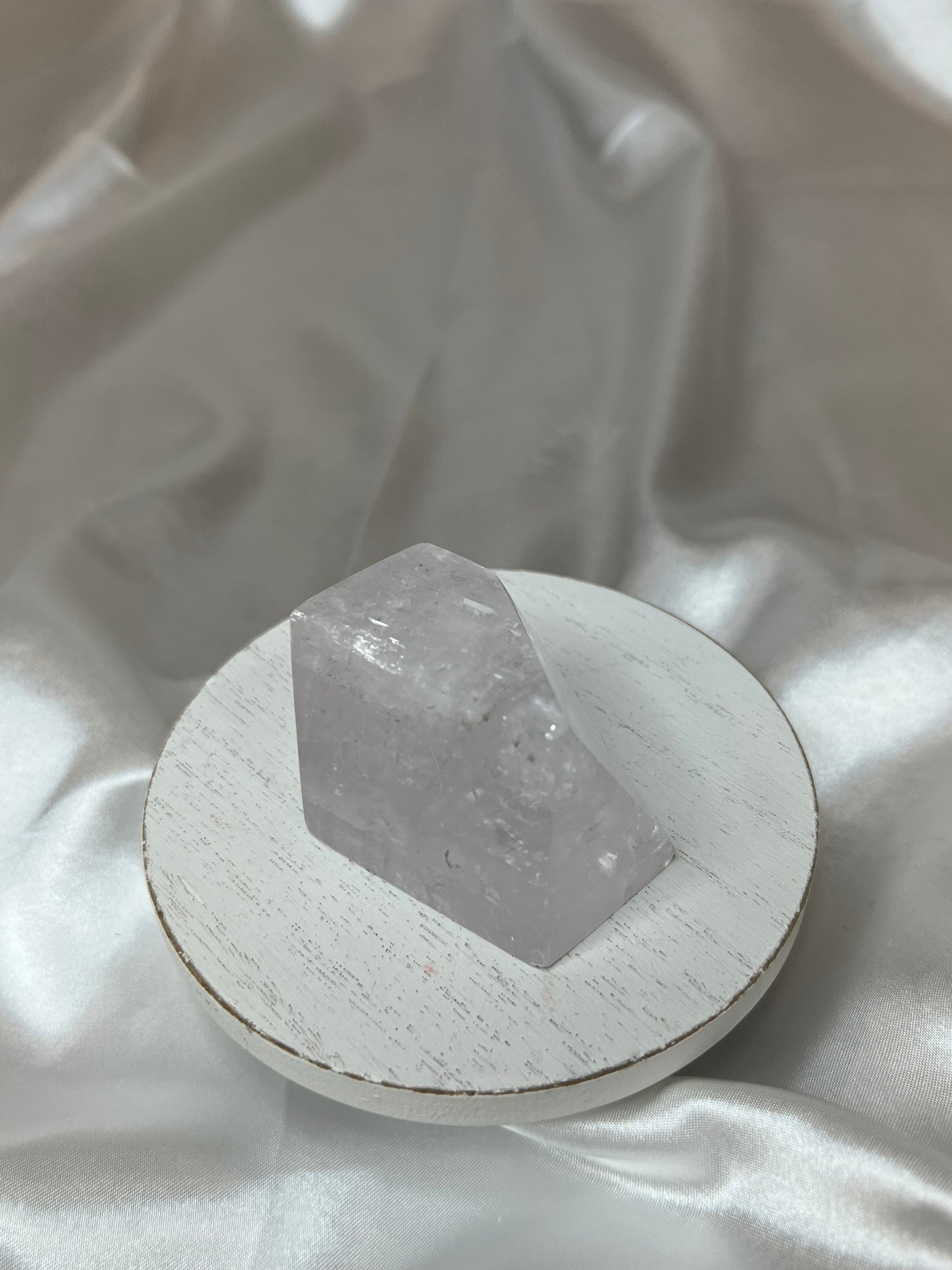 Optical Calcite Freeforms