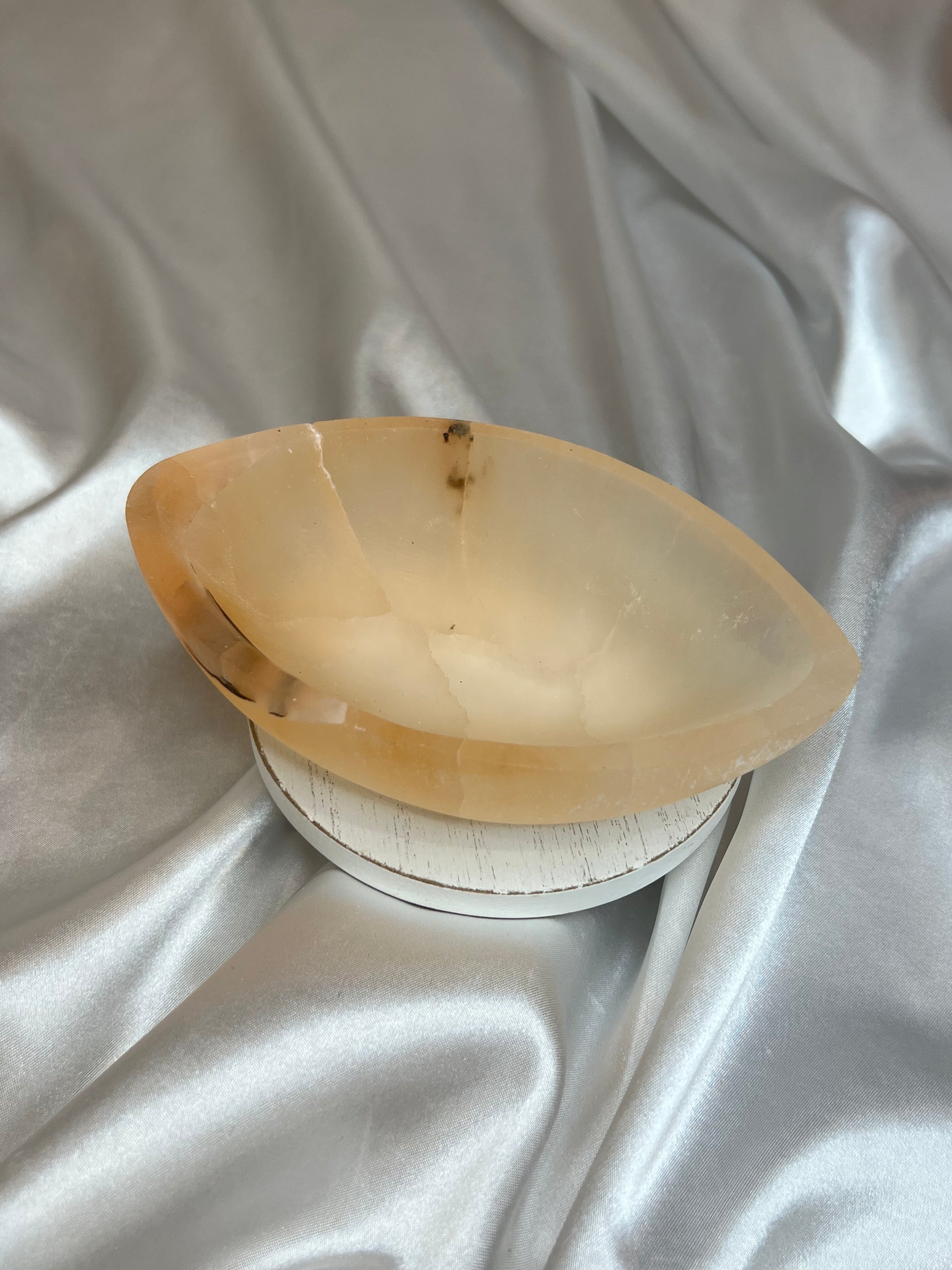 Peach Selenite Leaf Bowls