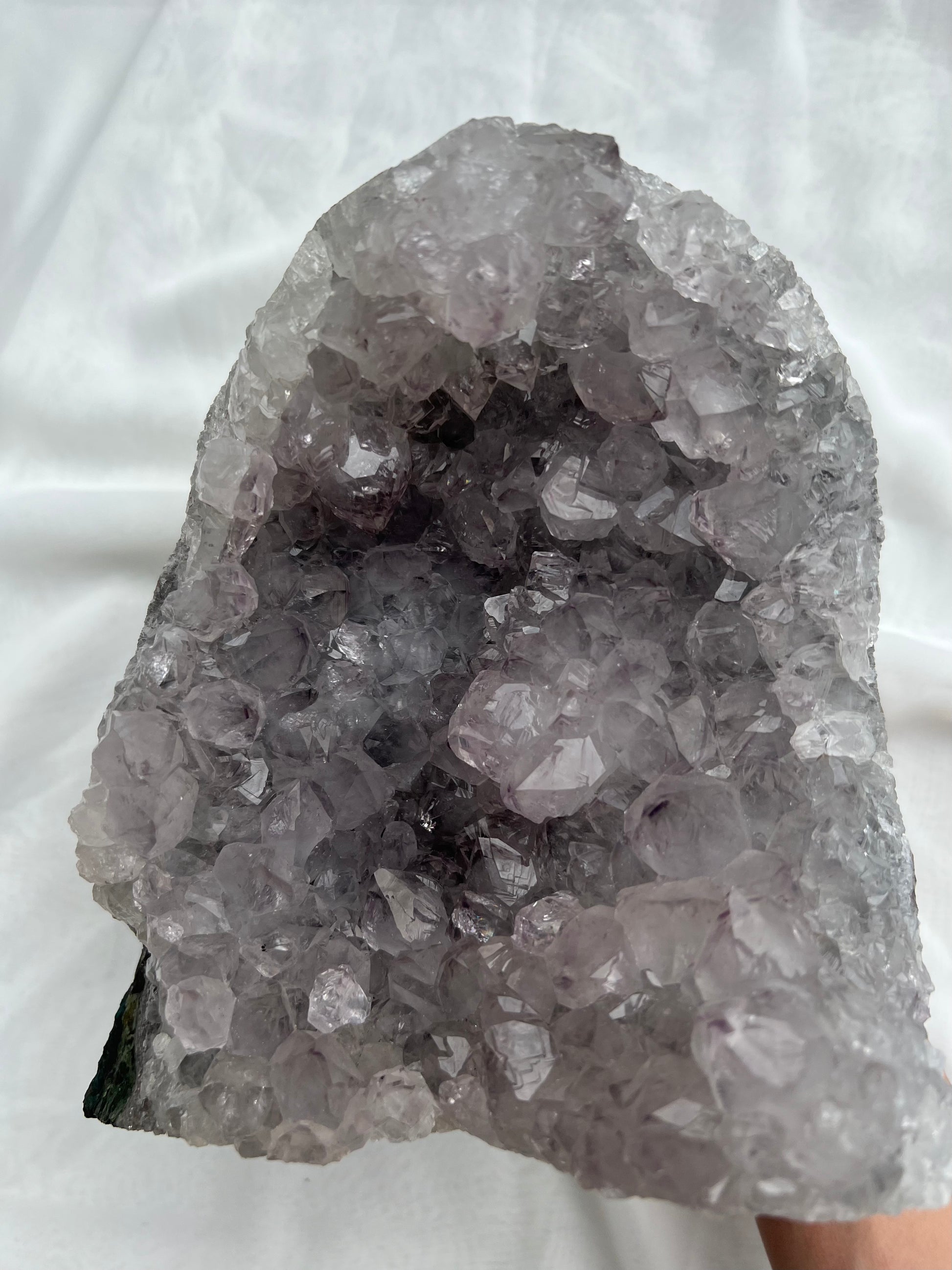 Nebula Amethyst Cut base