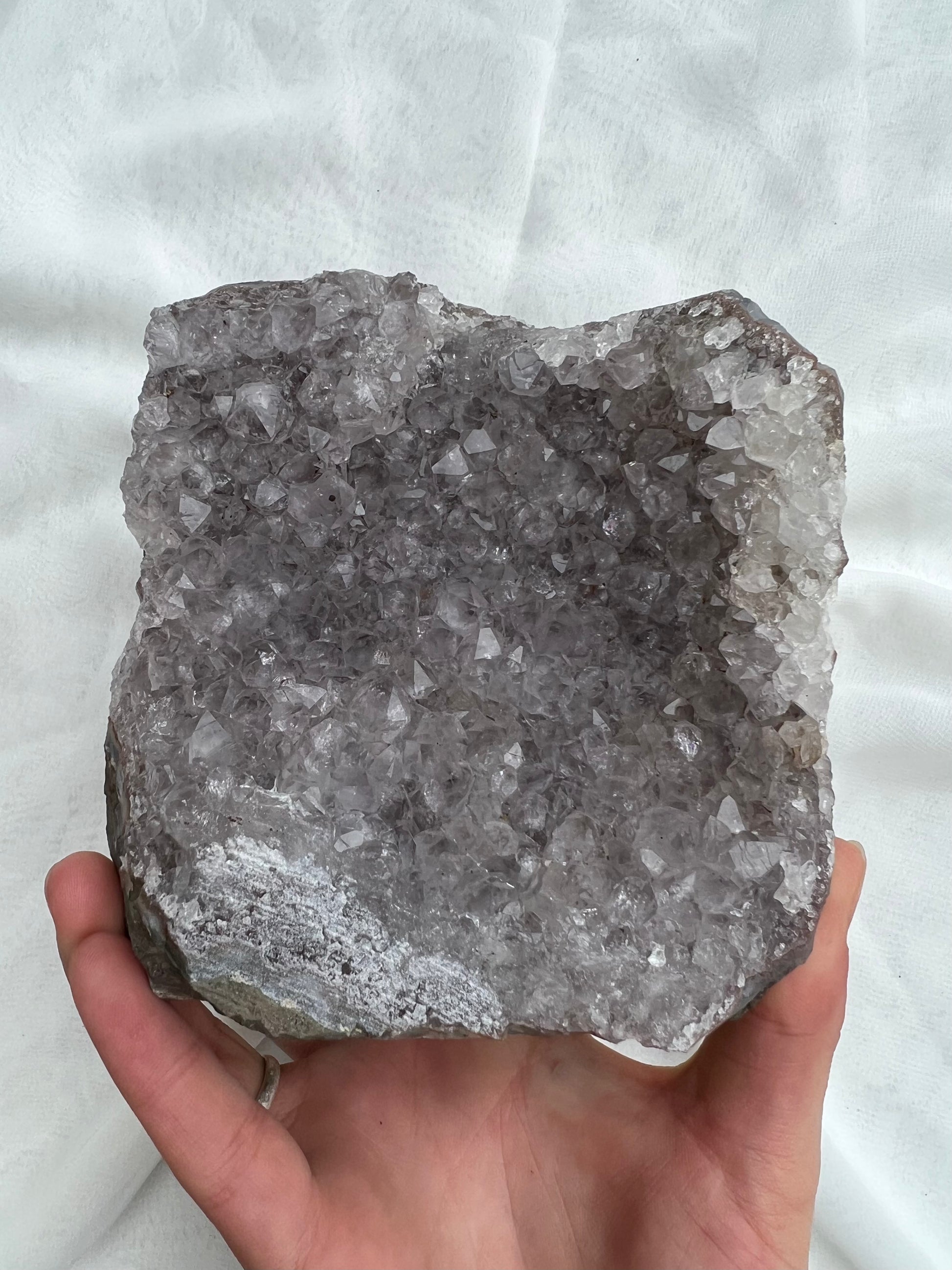 Nebula Amethyst Cut base