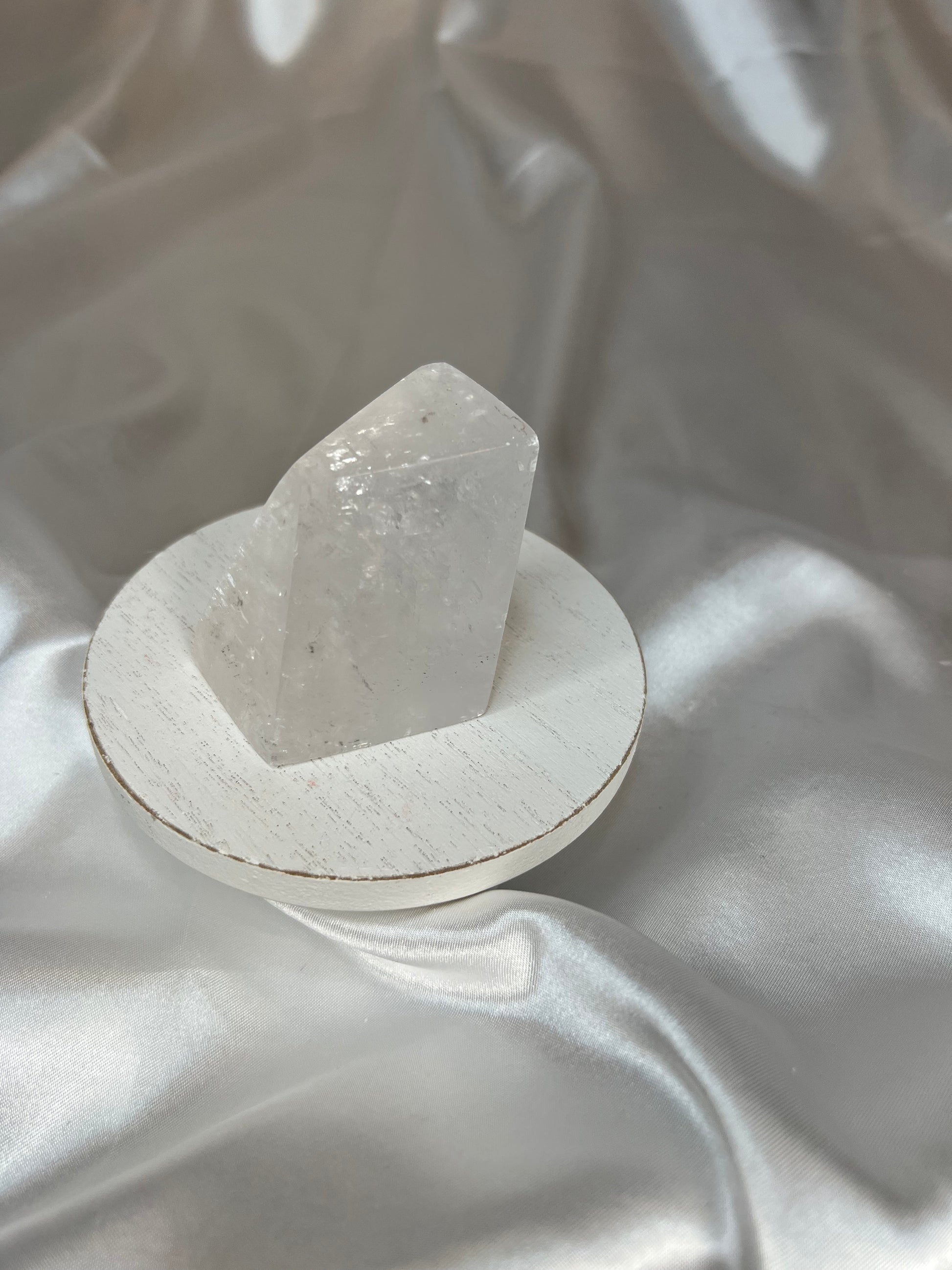 Optical Calcite Freeforms