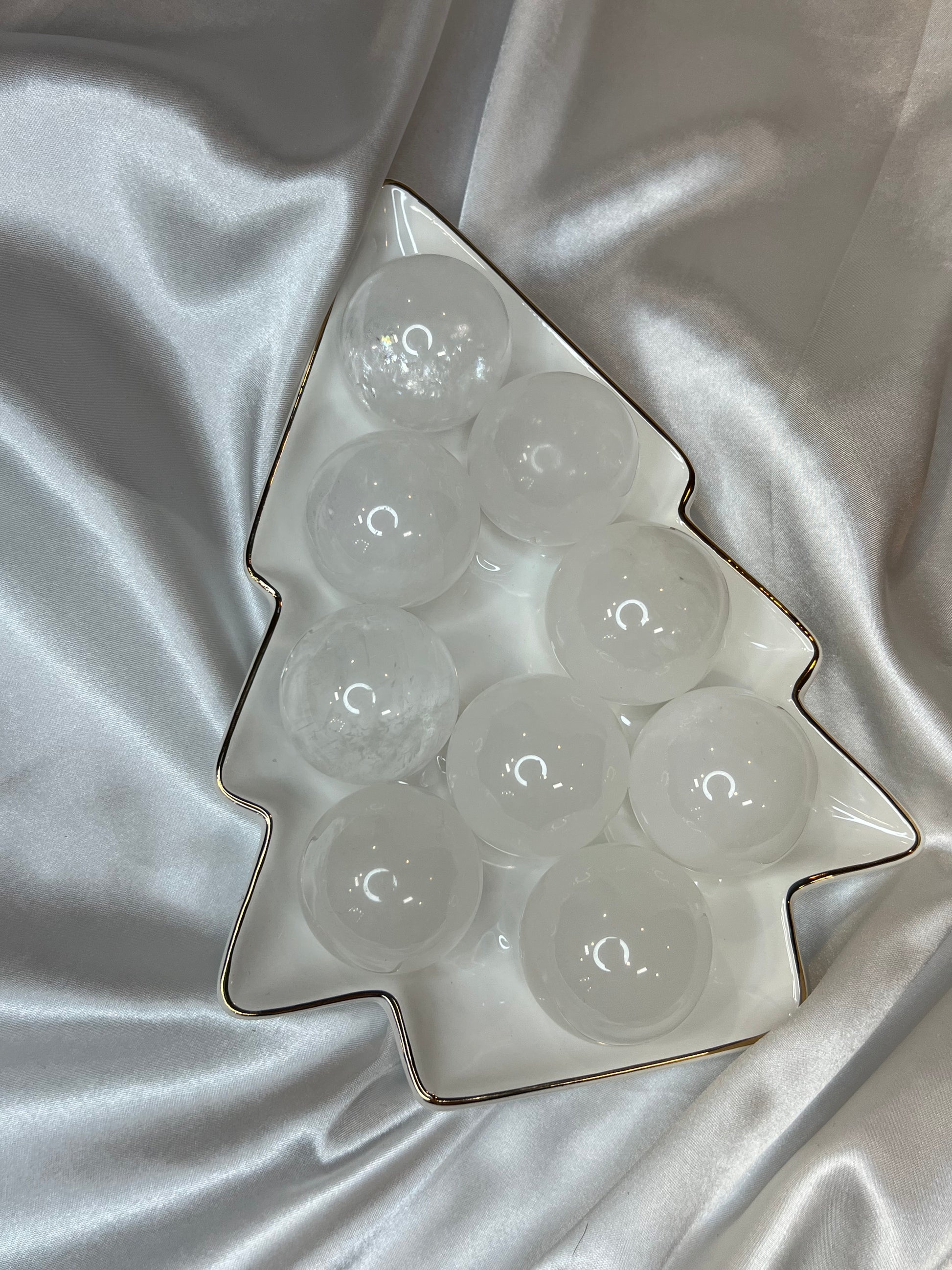 Optical Calcite Spheres