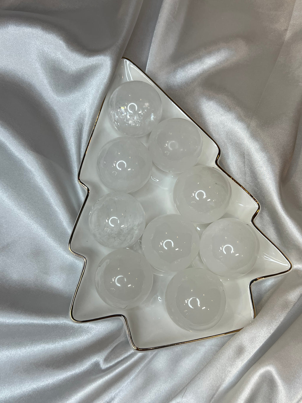 Optical Calcite Spheres